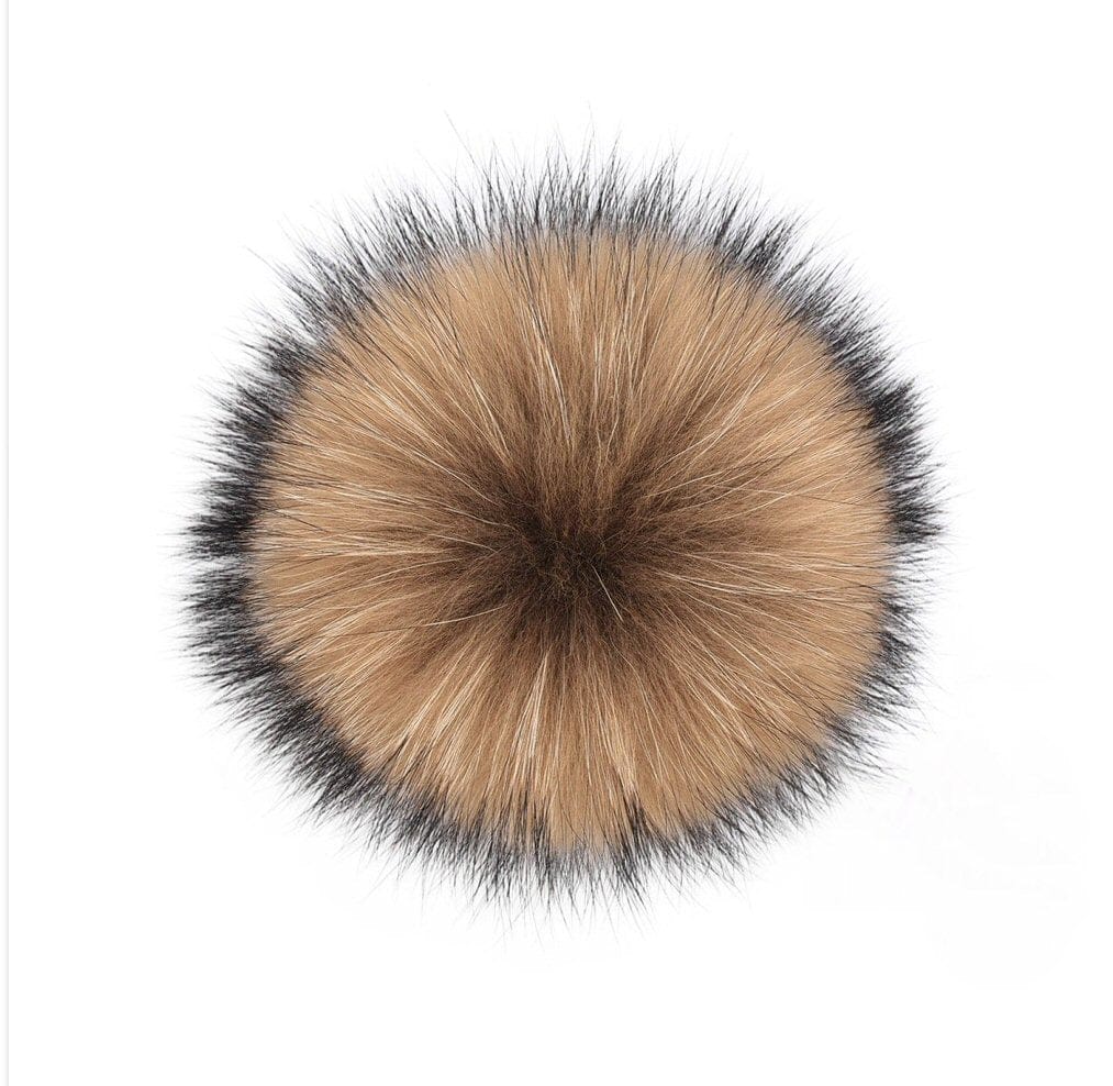 Add an fake fur extra pom